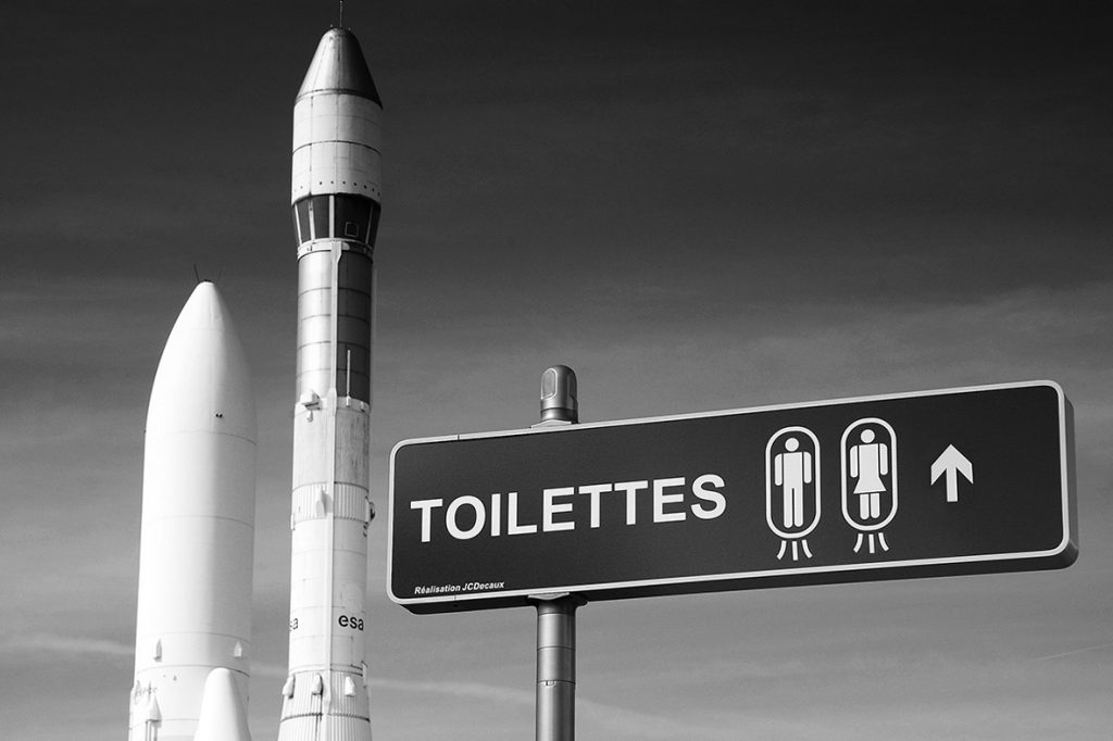 Toilettes spatiales